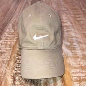 nike cap khaki